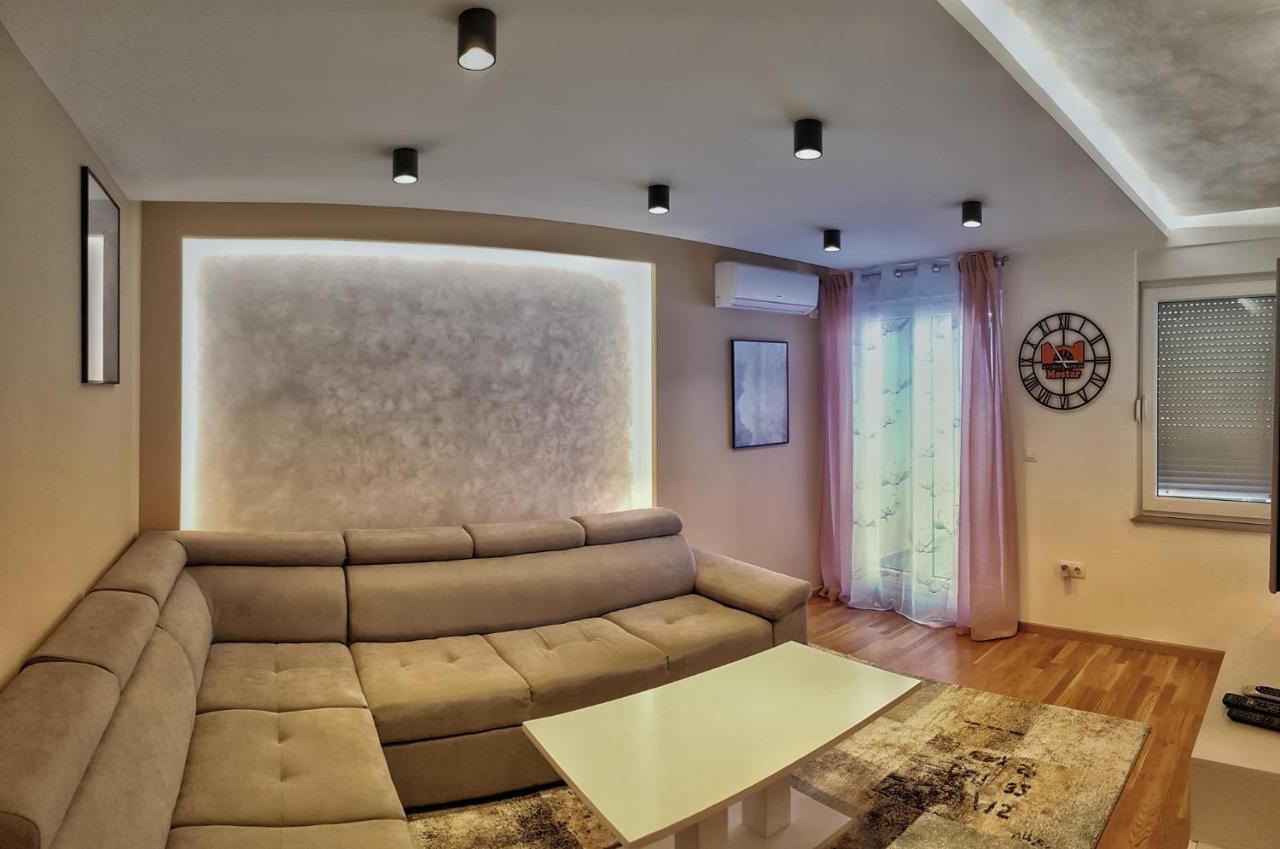 Sun Valley Apartments Mostar Eksteriør billede